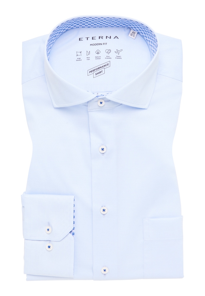 MODERN FIT Performance Shirt in hellblau unifarben