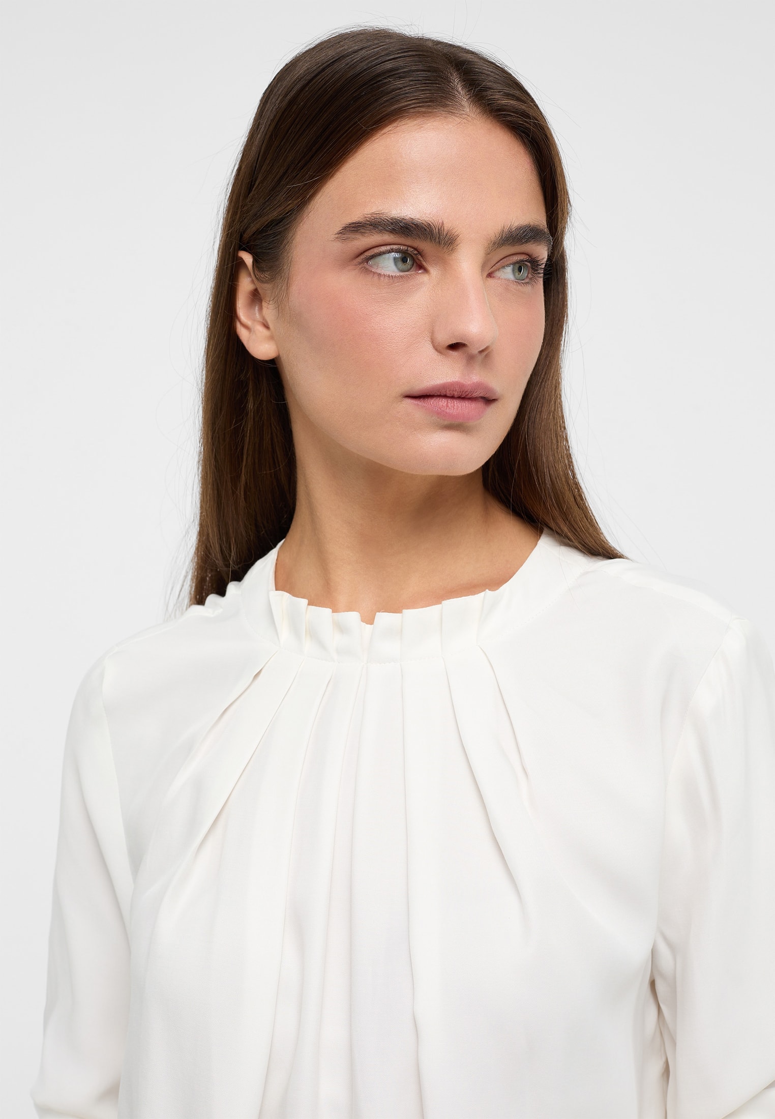 Shirt off-white in Langarm Bluse off-white | Viscose | | 2BL04240-00-02-40-1/1 | unifarben 40