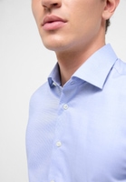 SLIM FIT Shirt in light blue structured