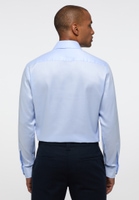 MODERN FIT Performance Shirt in light blue structured
