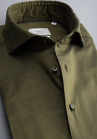 MODERN FIT Soft Luxury Shirt in khaki plain