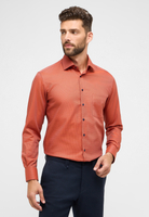 MODERN FIT Shirt in terracotta structured