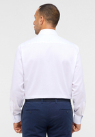 COMFORT FIT Performance Shirt in white structured