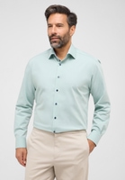 MODERN FIT Performance Shirt in mint plain