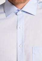 MODERN FIT Original Shirt in light blue plain