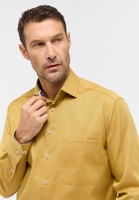 COMFORT FIT Cover Shirt in mustard yellow plain