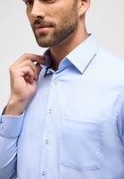 MODERN FIT Shirt in light blue structured