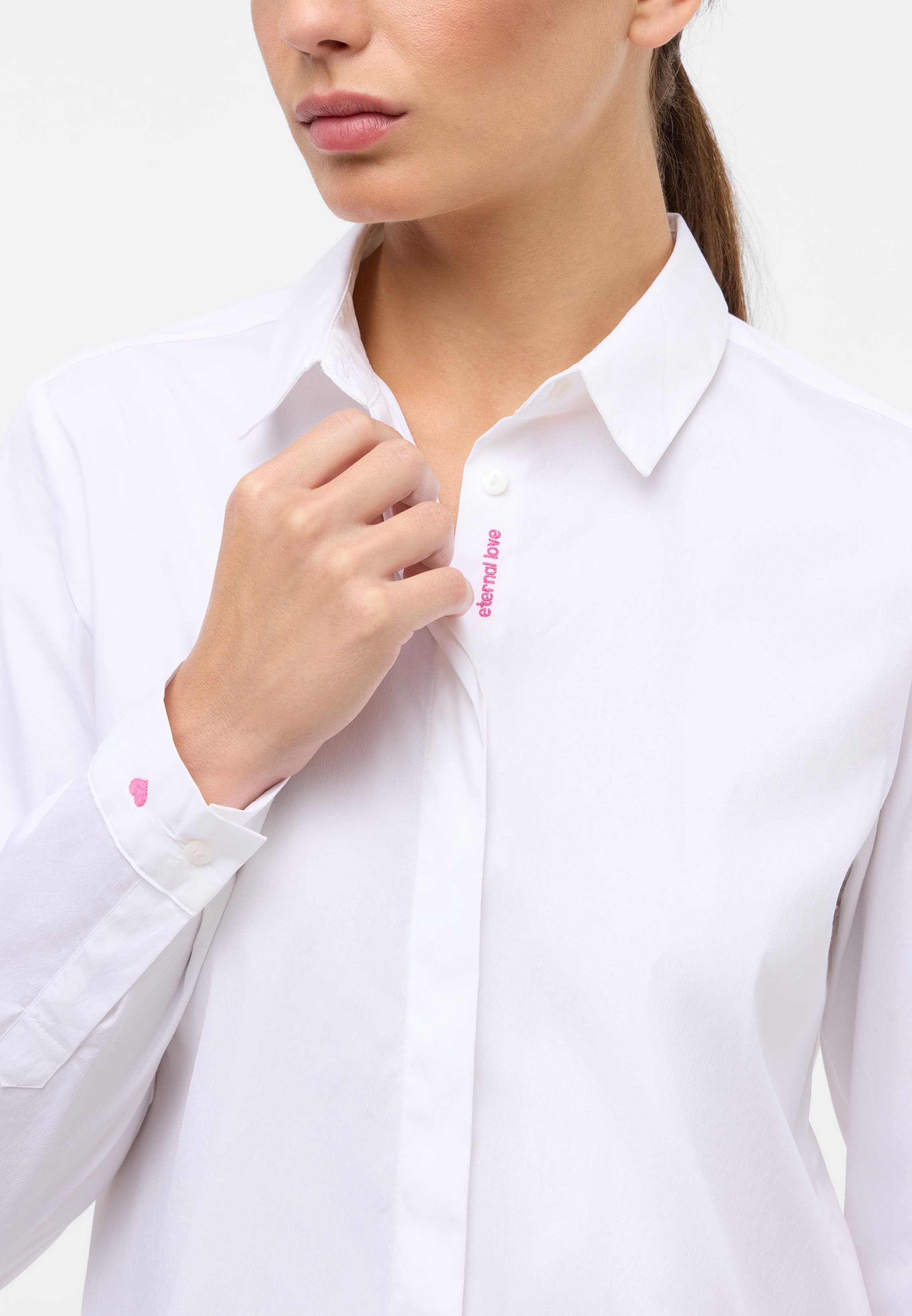 Pink Ribbon Bluse Frauke in white plain