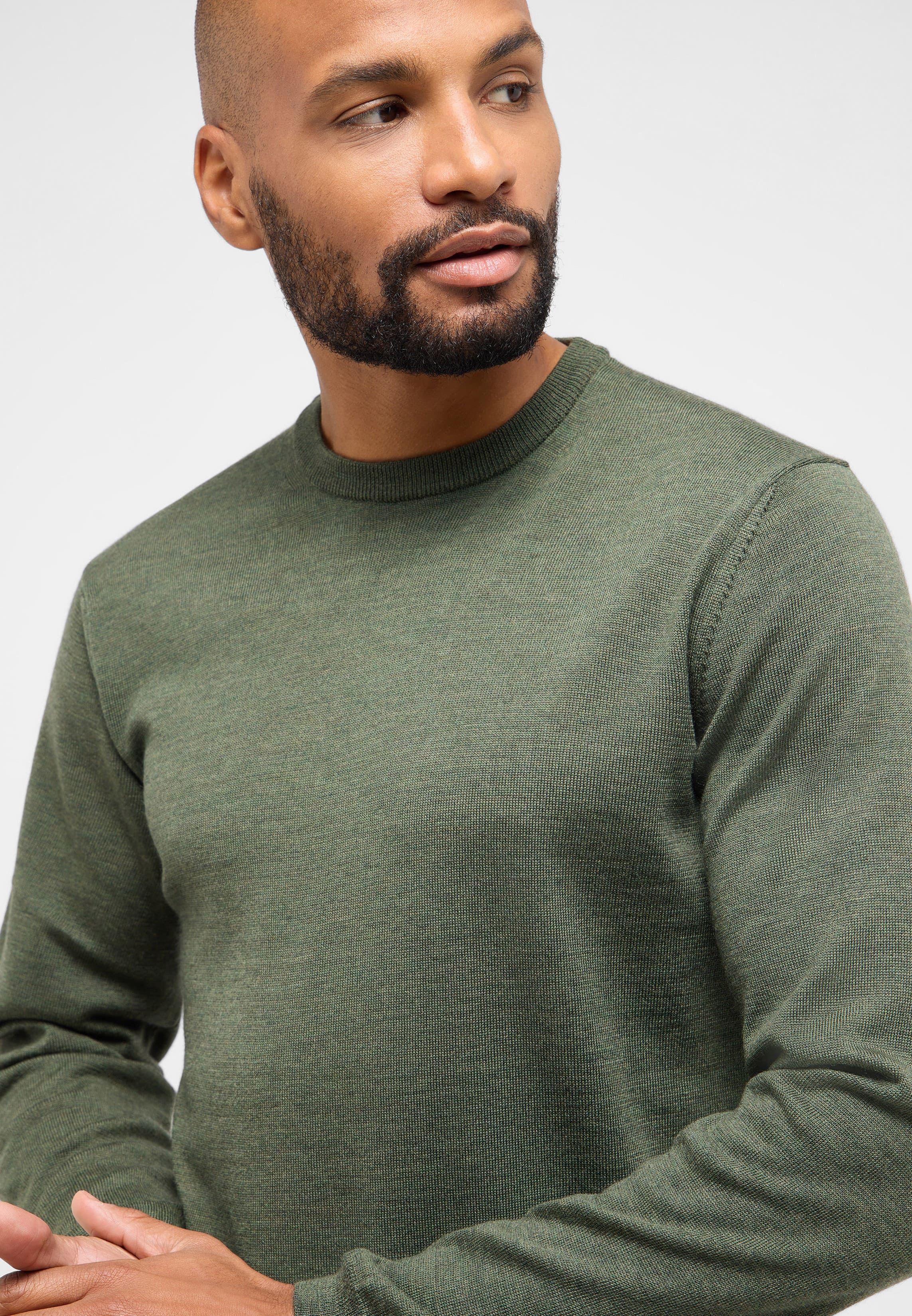 Strick Pullover in olive unifarben